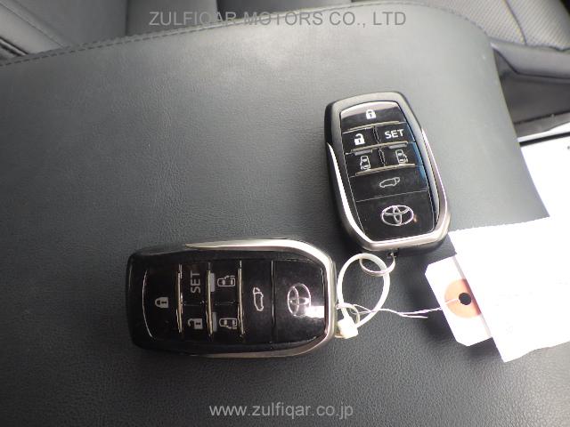 TOYOTA ALPHARD 2023 Image 9