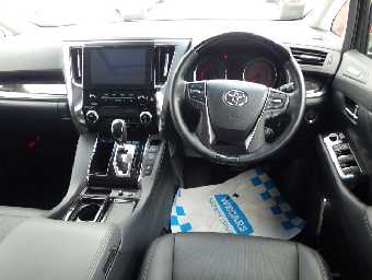 TOYOTA ALPHARD 2023 Image 5