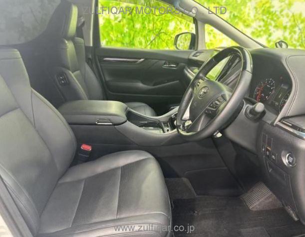 TOYOTA ALPHARD 2023 Image 4