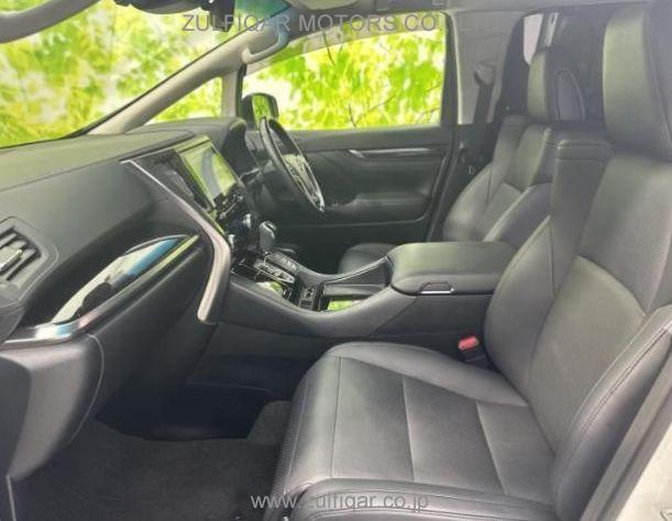 TOYOTA ALPHARD 2023 Image 7