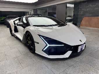 LAMBORGHINI REVUELTO 2025 Image 11