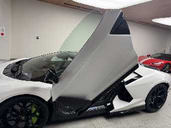LAMBORGHINI REVUELTO 2025 Image 20