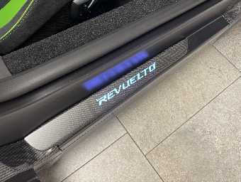 LAMBORGHINI REVUELTO 2025 Image 28