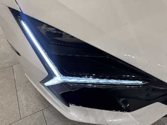 LAMBORGHINI REVUELTO 2025 Image 32