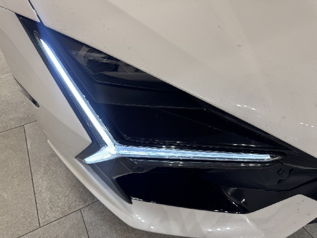 LAMBORGHINI REVUELTO 2025 Image 38