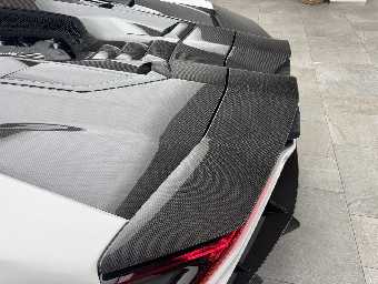 LAMBORGHINI REVUELTO 2025 Image 36