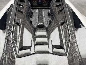 LAMBORGHINI REVUELTO 2025 Image 40