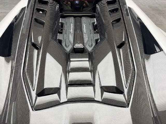 LAMBORGHINI REVUELTO 2025 Image 46