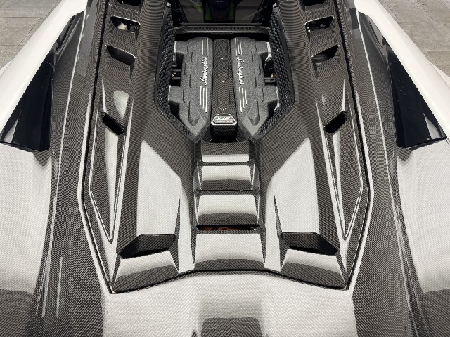LAMBORGHINI REVUELTO 2025 Image 47