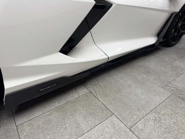 LAMBORGHINI REVUELTO 2025 Image 51