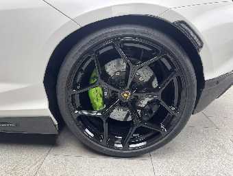 LAMBORGHINI REVUELTO 2025 Image 49