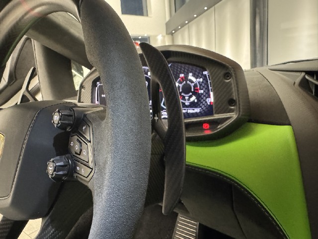 LAMBORGHINI REVUELTO 2025 Image 63
