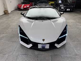 LAMBORGHINI REVUELTO 2025 Image 10