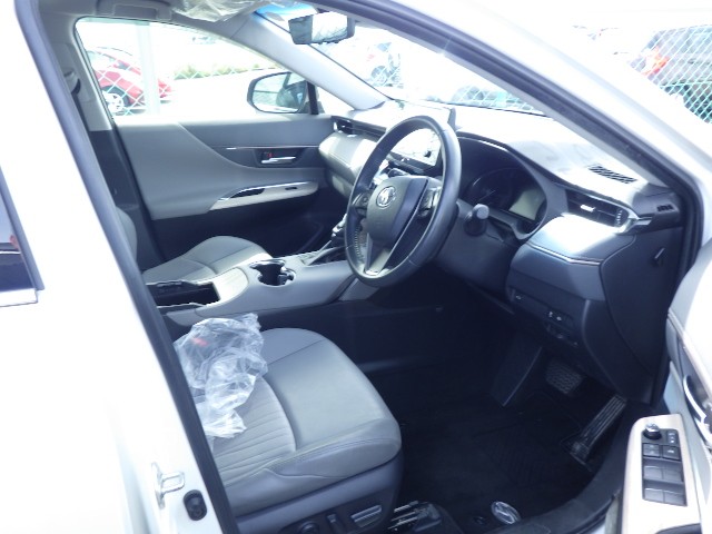 TOYOTA HARRIER 2022 Image 27