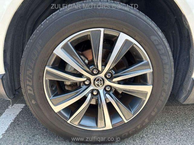 TOYOTA HARRIER 2022 Image 10