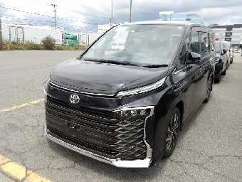 TOYOTA VOXY 2022 Image 2