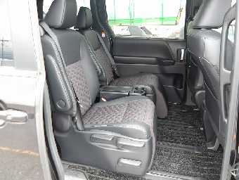 TOYOTA VOXY 2022 Image 14