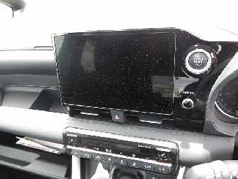 TOYOTA VOXY 2022 Image 6