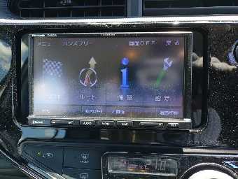 TOYOTA AQUA 2021 Image 10