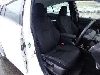 TOYOTA PRIUS PHV 2021 Image 5