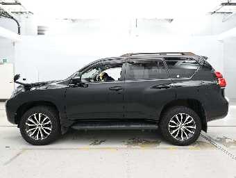 TOYOTA PRADO 2021 Image 4