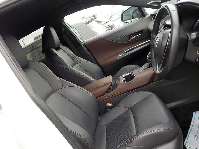 TOYOTA HARRIER 2023 Image 26