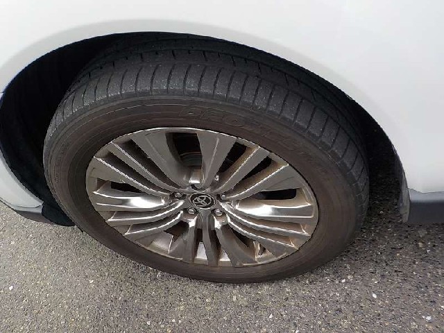 TOYOTA HARRIER 2023 Image 29