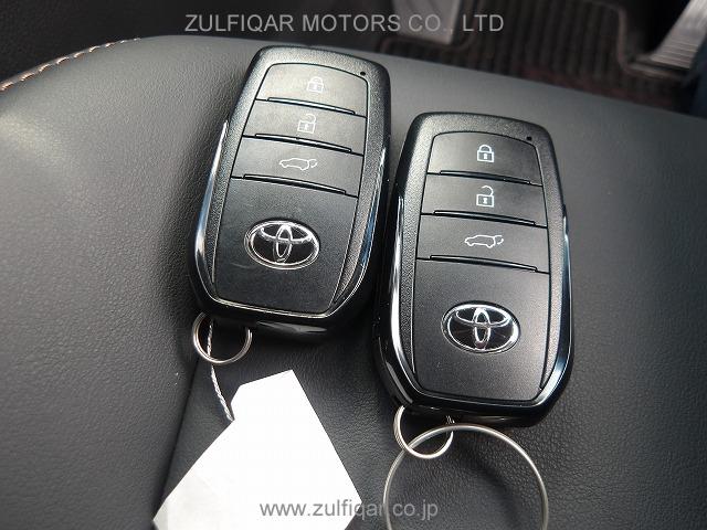 TOYOTA HARRIER 2022 Image 11