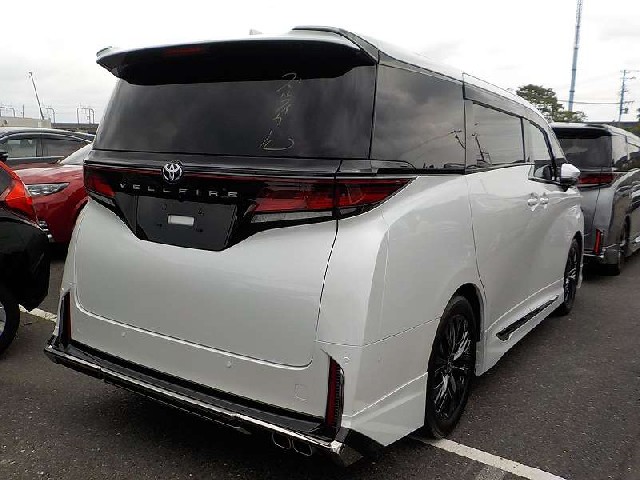 TOYOTA VELLFIRE 2024 Image 20