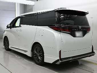 TOYOTA VELLFIRE 2024 Image 6