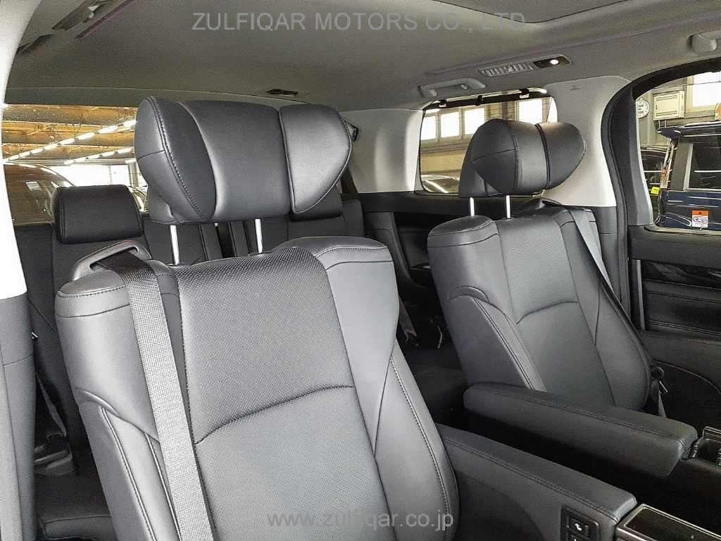 TOYOTA ALPHARD 2022 Image 11
