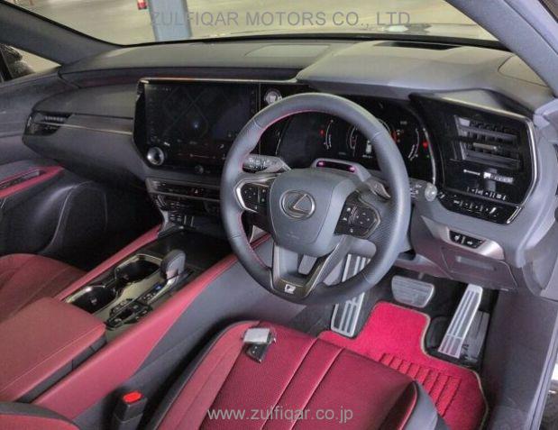 LEXUS RX 2024 Image 4
