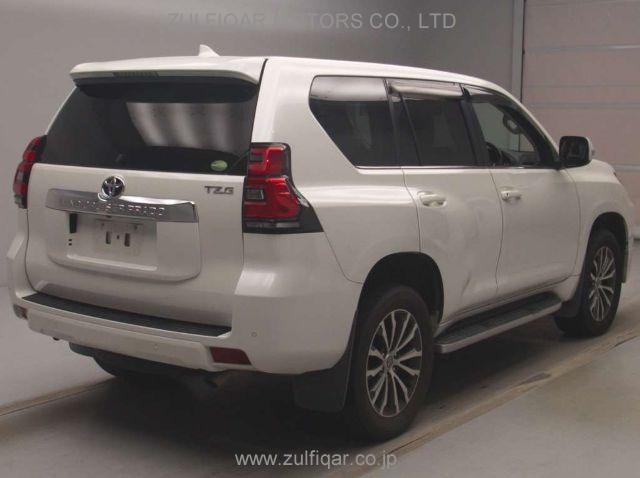 TOYOTA PRADO 2019 Image 2