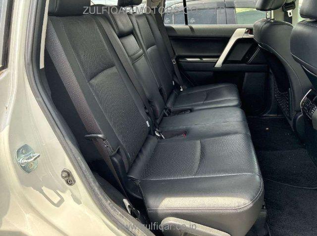 TOYOTA PRADO 2019 Image 7
