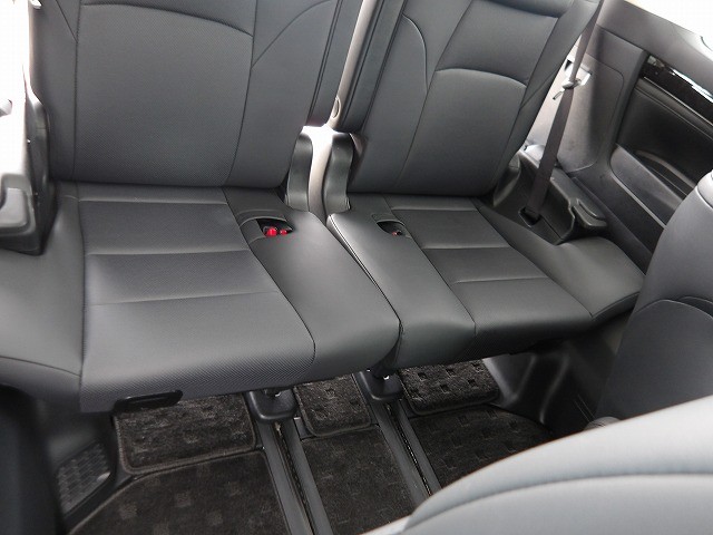 TOYOTA ALPHARD 2022 Image 23