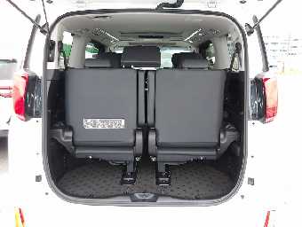 TOYOTA ALPHARD 2022 Image 18