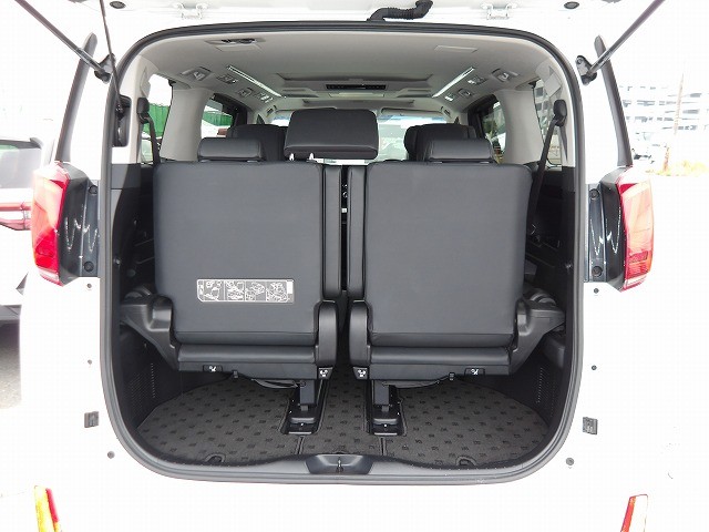 TOYOTA ALPHARD 2022 Image 24