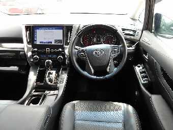 TOYOTA ALPHARD 2022 Image 5