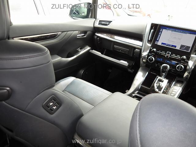 TOYOTA ALPHARD 2022 Image 6