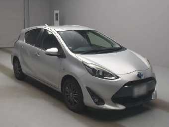 TOYOTA AQUA 2018 Image 3