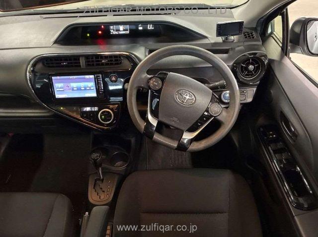 TOYOTA AQUA 2018 Image 6