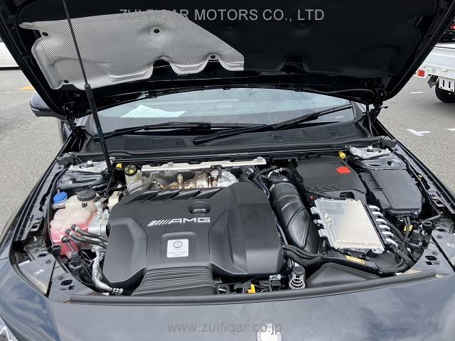 MERCEDES AMG CLA CLASS 2024 Image 11