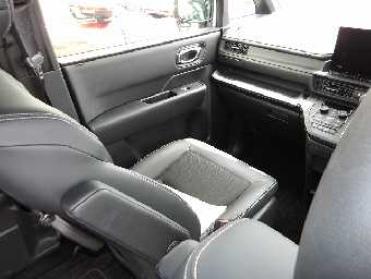 HONDA STEPWAGON SPADA 2024 Image 11