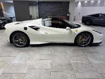FERRARI F8 SPIDER 2022 Image 12