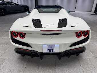 FERRARI F8 SPIDER 2022 Image 14