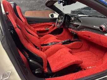 FERRARI F8 SPIDER 2022 Image 21