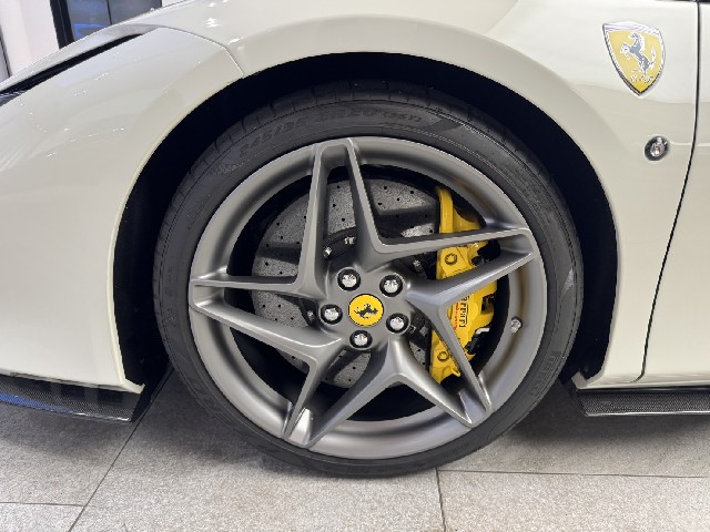 FERRARI F8 SPIDER 2022 Image 42