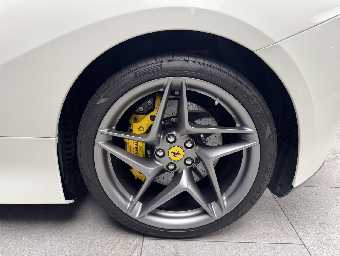 FERRARI F8 SPIDER 2022 Image 37