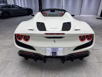 FERRARI F8 SPIDER 2022 Image 6