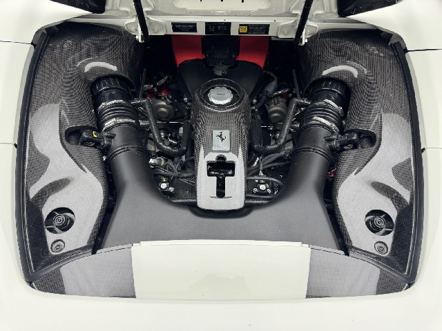 FERRARI F8 SPIDER 2022 Image 58